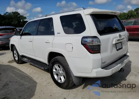 2016 Toyota 4Runner Sr5 z USA, uszkodzony, nr VIN JTEZU5JR6G5142934